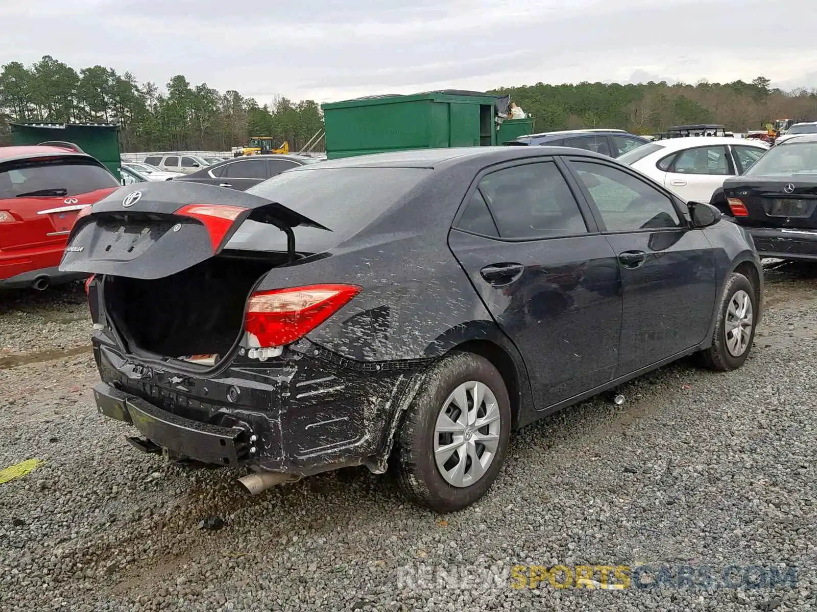 4 Photograph of a damaged car 2T1BURHE5KC131421 TOYOTA COROLLA 2019