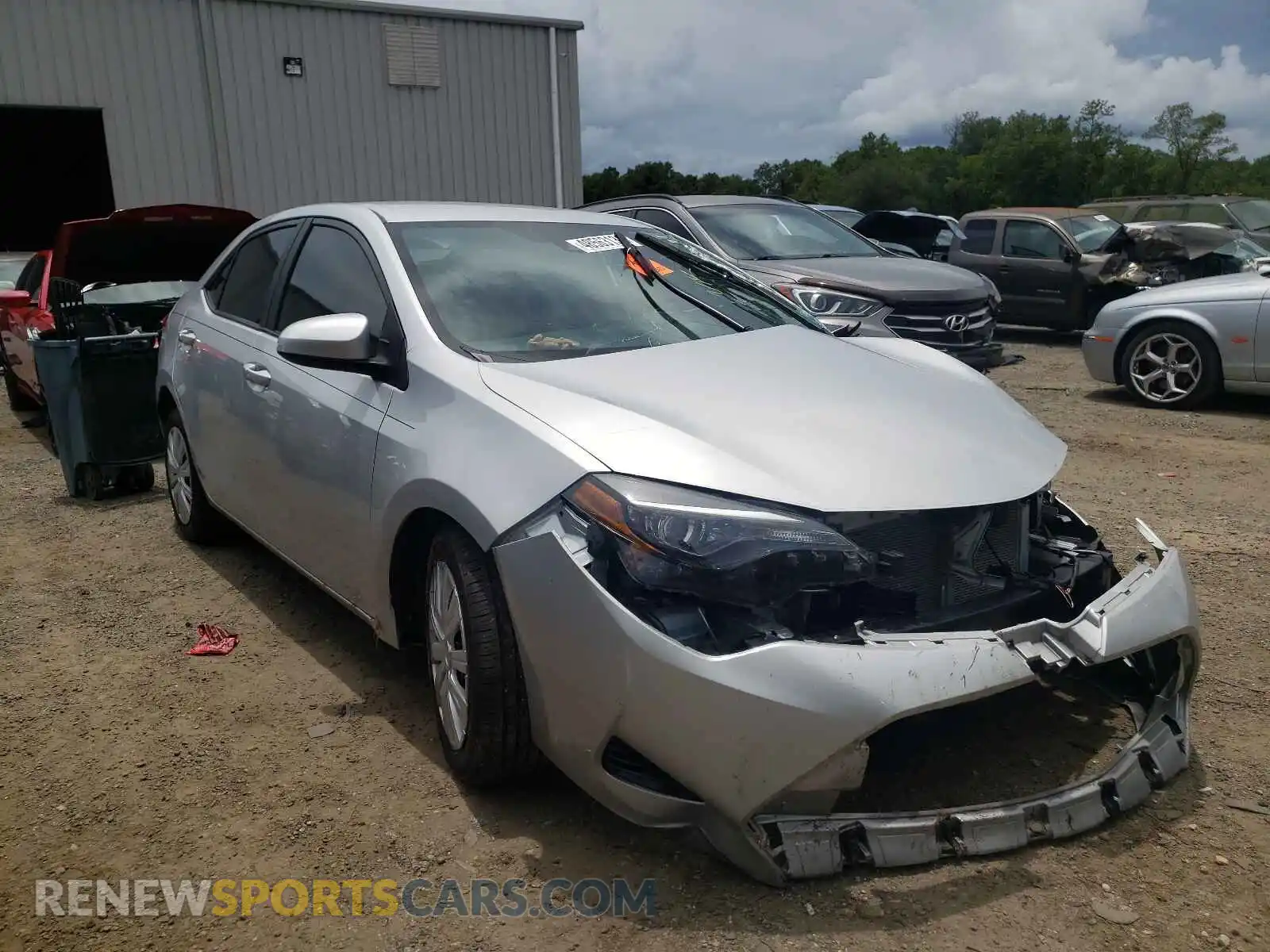 1 Photograph of a damaged car 2T1BURHE5KC135324 TOYOTA COROLLA 2019