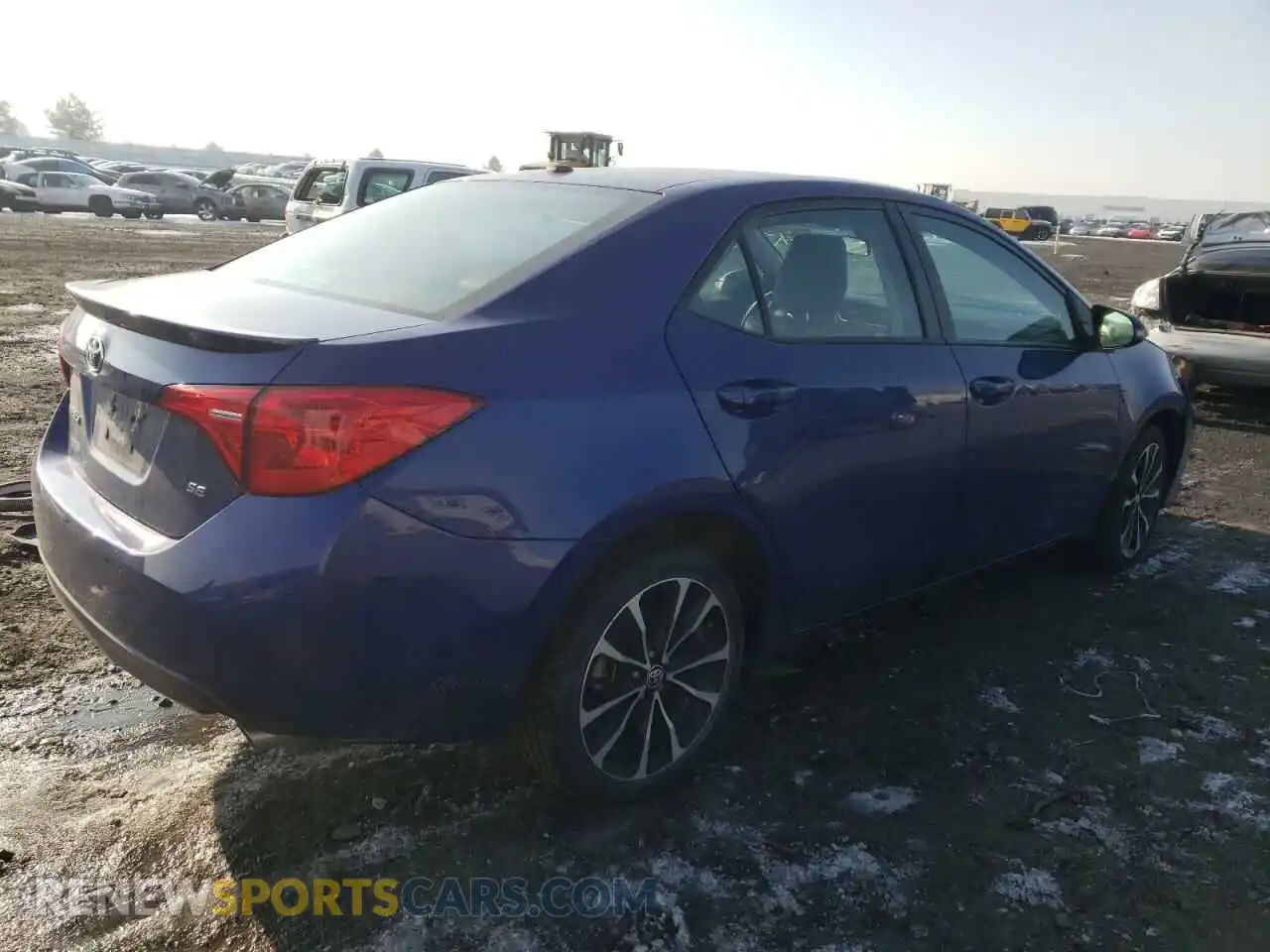 3 Photograph of a damaged car 2T1BURHE5KC135338 TOYOTA COROLLA 2019