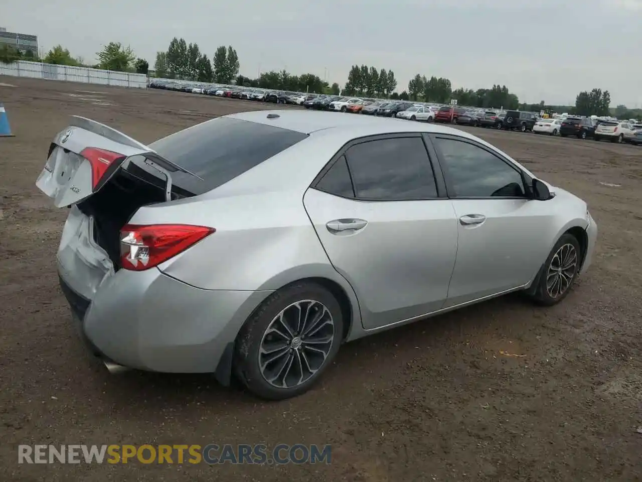 3 Photograph of a damaged car 2T1BURHE5KC140216 TOYOTA COROLLA 2019