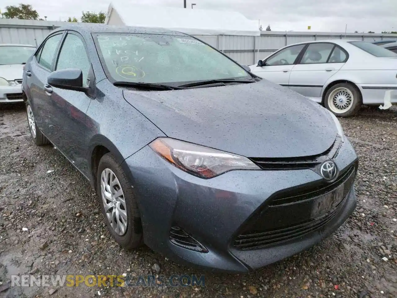 1 Photograph of a damaged car 2T1BURHE5KC141978 TOYOTA COROLLA 2019