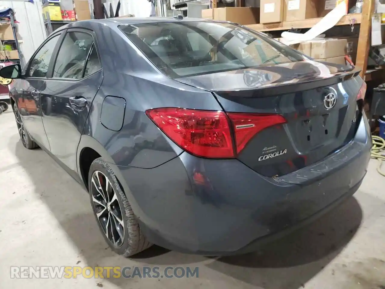 3 Photograph of a damaged car 2T1BURHE5KC149238 TOYOTA COROLLA 2019