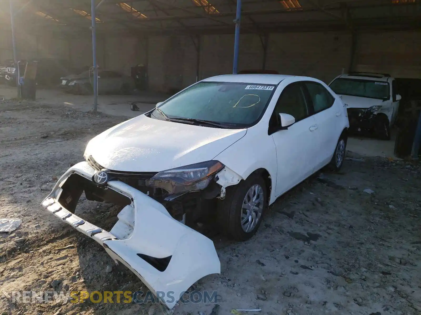 2 Photograph of a damaged car 2T1BURHE5KC162801 TOYOTA COROLLA 2019