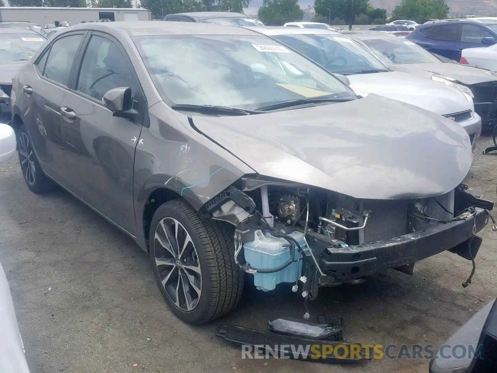 1 Photograph of a damaged car 2T1BURHE5KC164516 TOYOTA COROLLA 2019