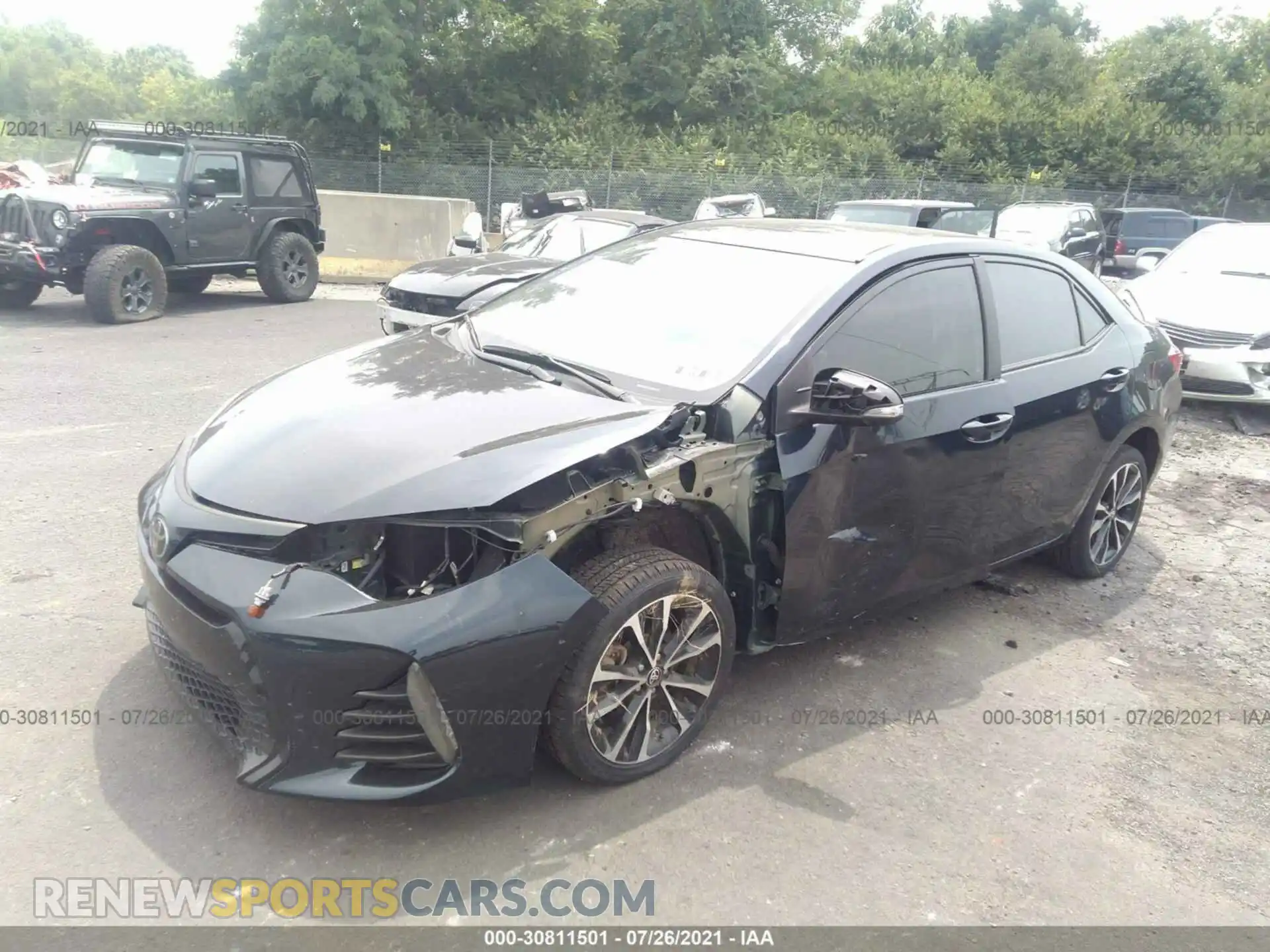 2 Photograph of a damaged car 2T1BURHE5KC165679 TOYOTA COROLLA 2019