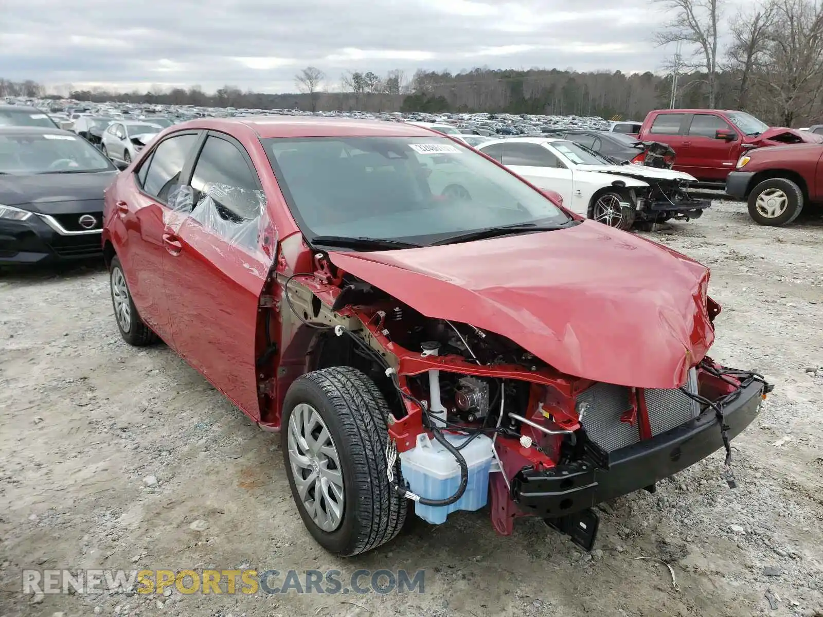 1 Photograph of a damaged car 2T1BURHE5KC166802 TOYOTA COROLLA 2019