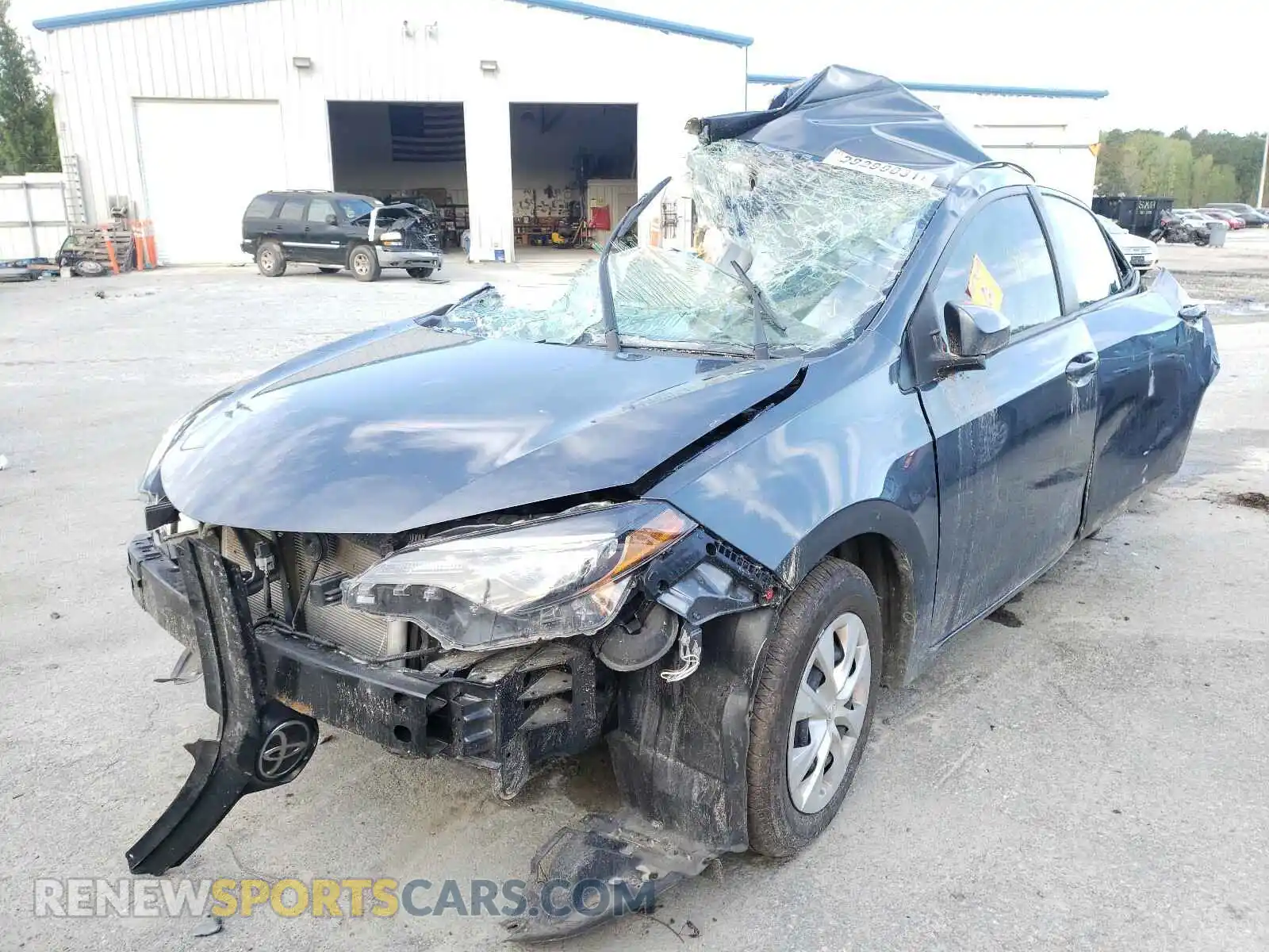 2 Photograph of a damaged car 2T1BURHE5KC173717 TOYOTA COROLLA 2019