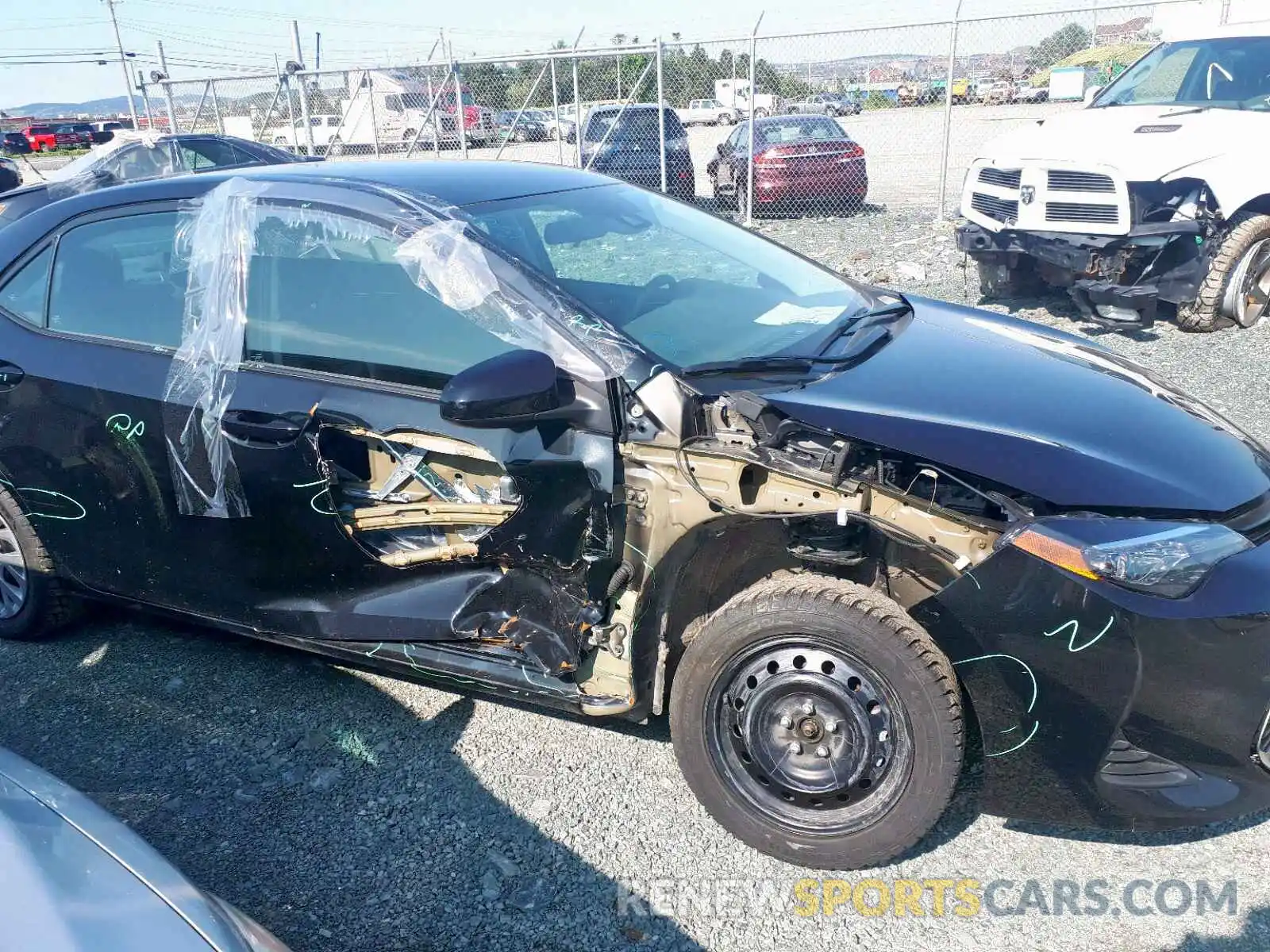 9 Photograph of a damaged car 2T1BURHE5KC177962 TOYOTA COROLLA 2019