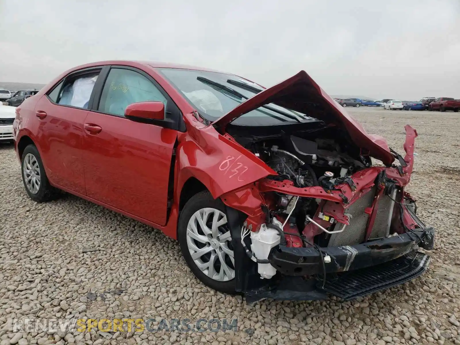 1 Photograph of a damaged car 2T1BURHE5KC183793 TOYOTA COROLLA 2019
