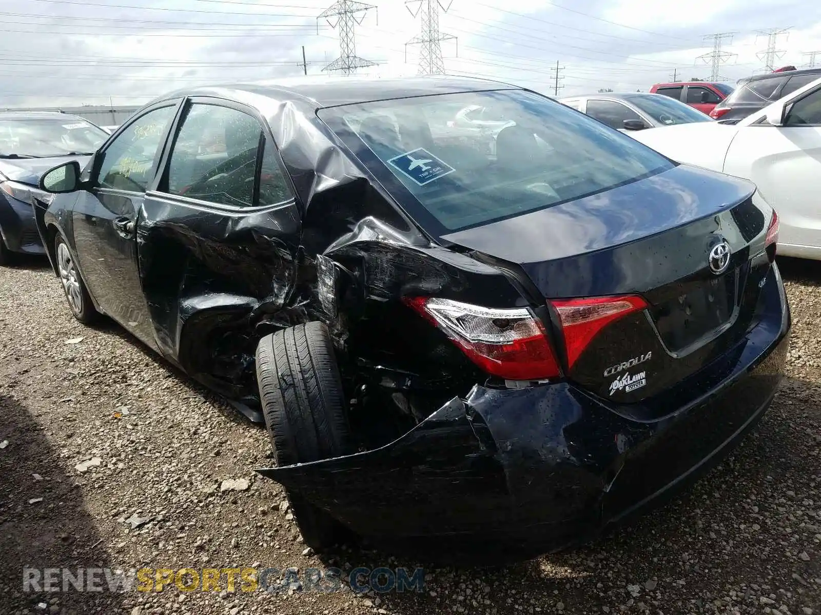 3 Photograph of a damaged car 2T1BURHE5KC185429 TOYOTA COROLLA 2019