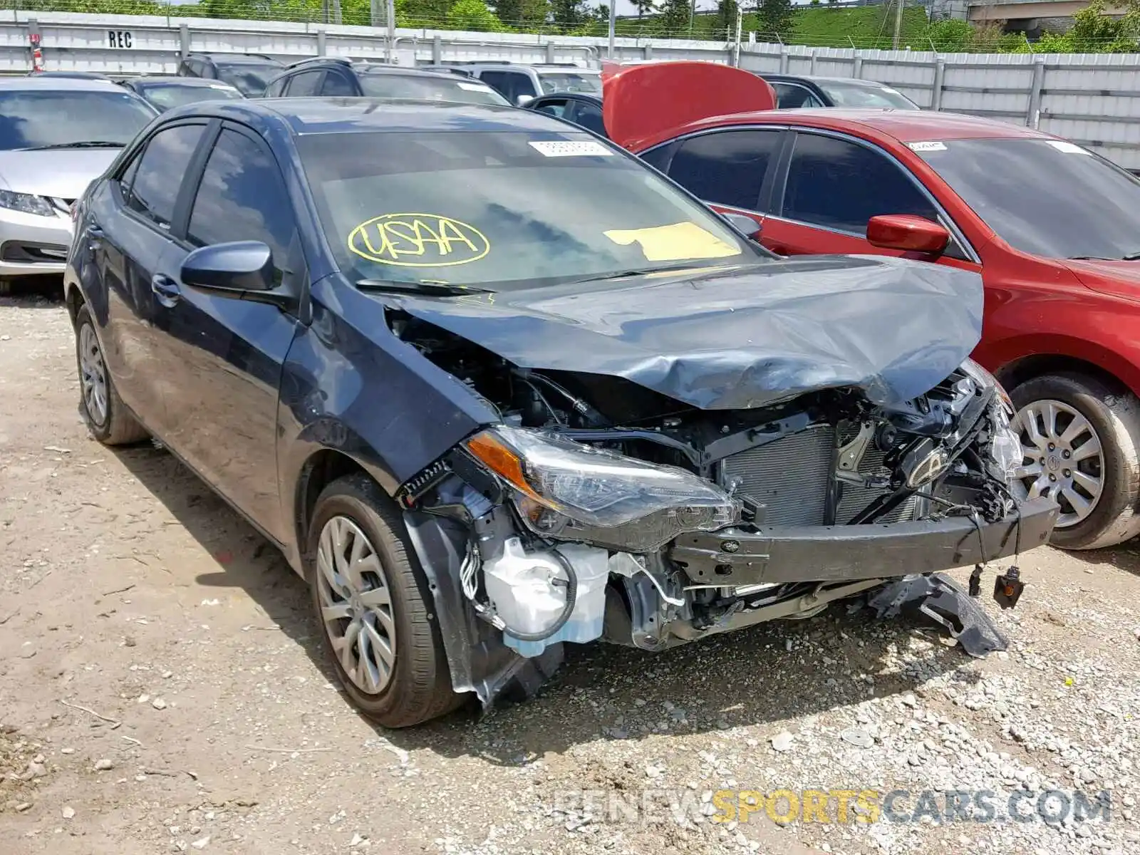 1 Photograph of a damaged car 2T1BURHE5KC190422 TOYOTA COROLLA 2019