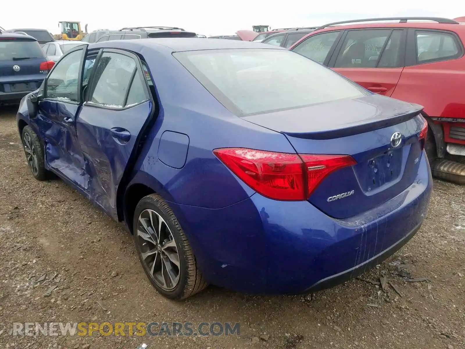 3 Photograph of a damaged car 2T1BURHE5KC203721 TOYOTA COROLLA 2019