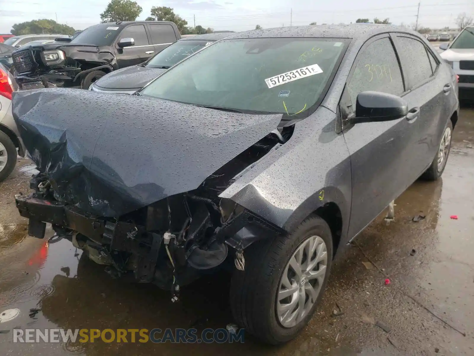 2 Photograph of a damaged car 2T1BURHE5KC217084 TOYOTA COROLLA 2019