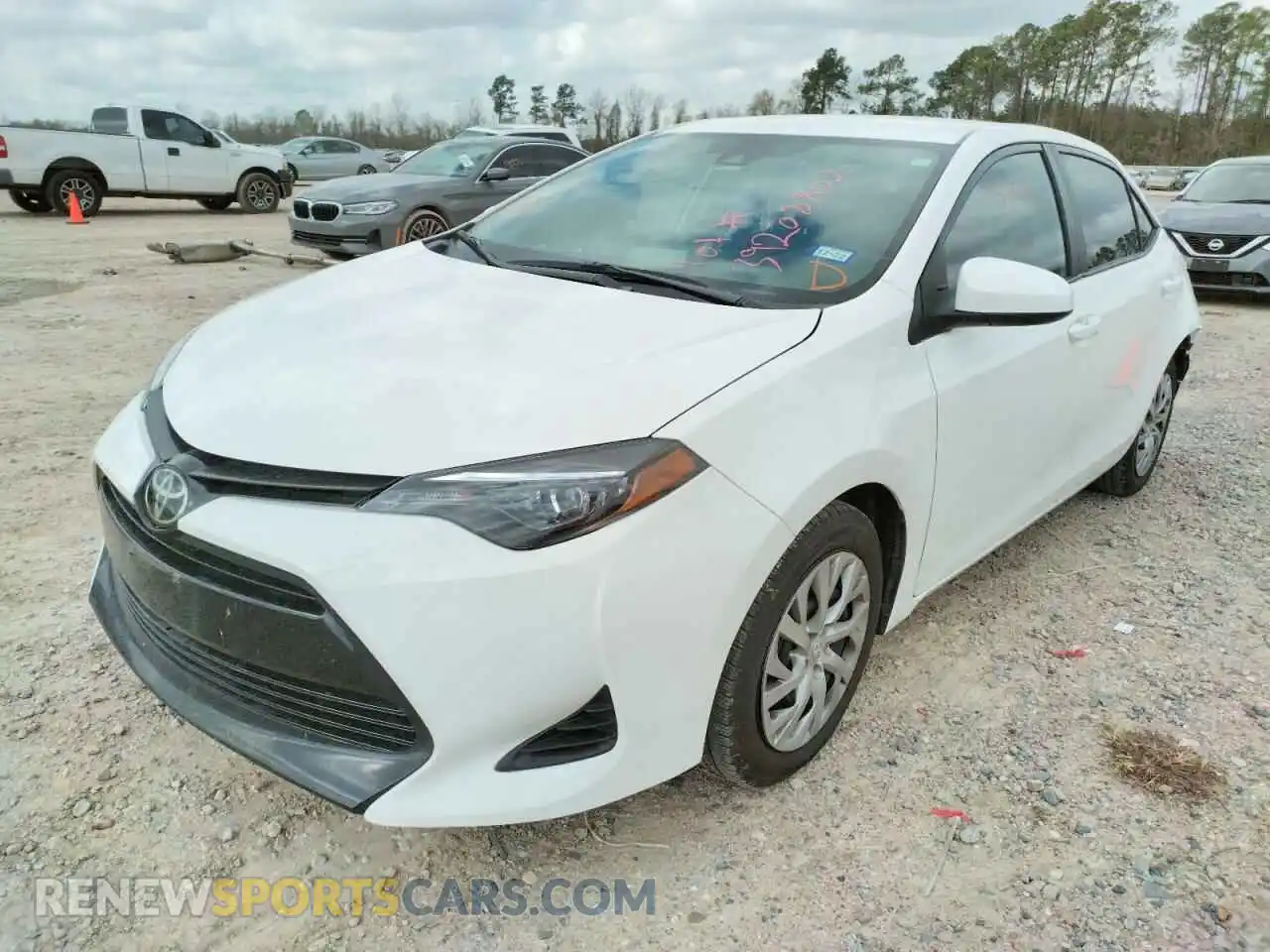 2 Фотография поврежденного автомобиля 2T1BURHE5KC228828 TOYOTA COROLLA 2019