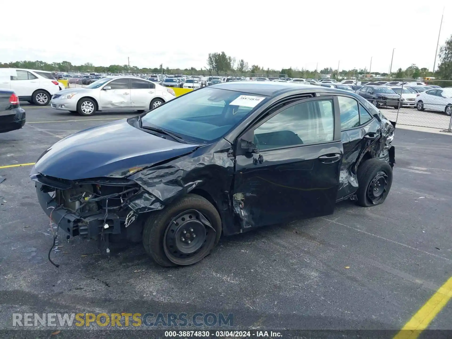 2 Photograph of a damaged car 2T1BURHE5KC237349 TOYOTA COROLLA 2019