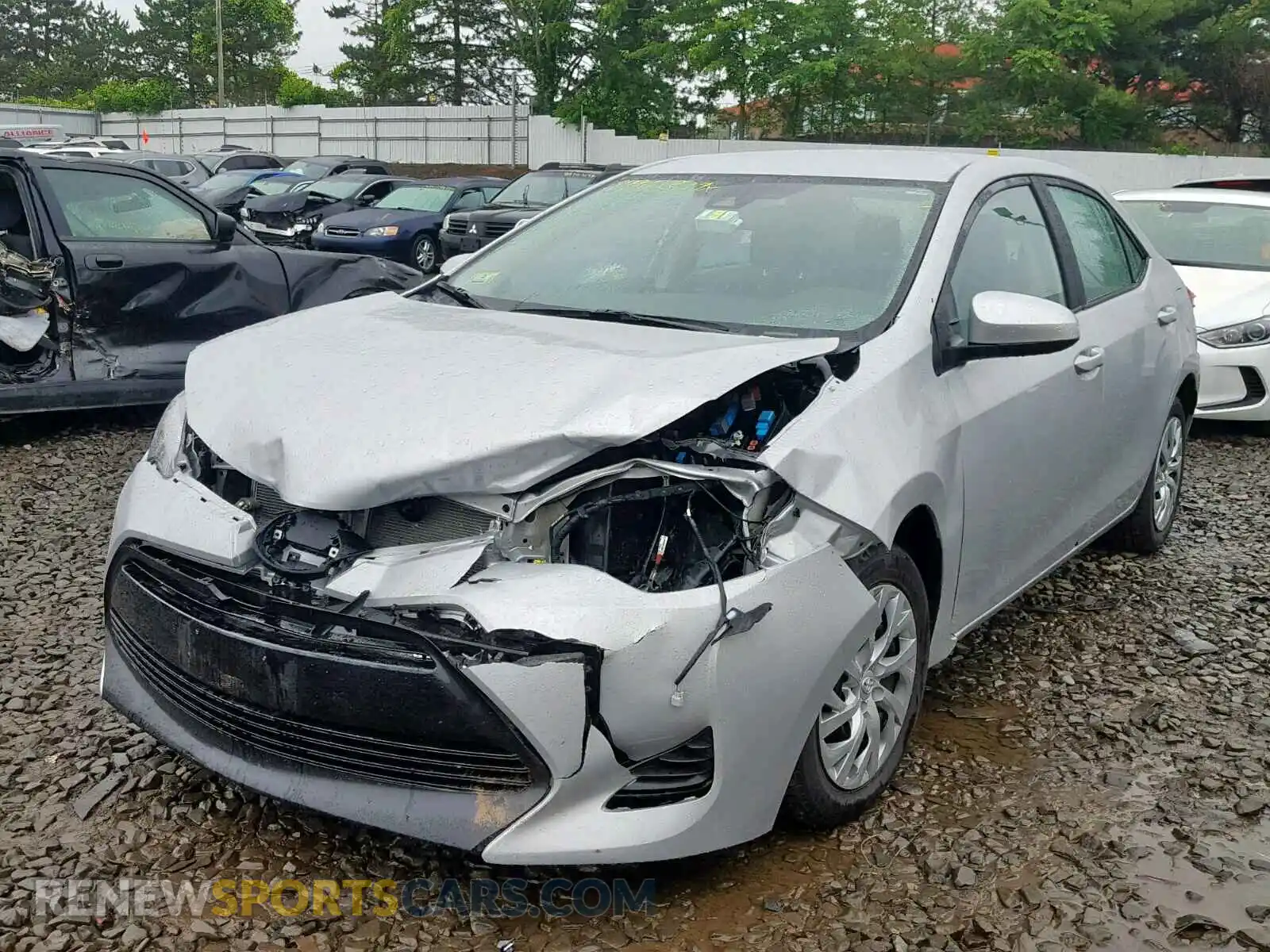 2 Photograph of a damaged car 2T1BURHE5KC237920 TOYOTA COROLLA 2019