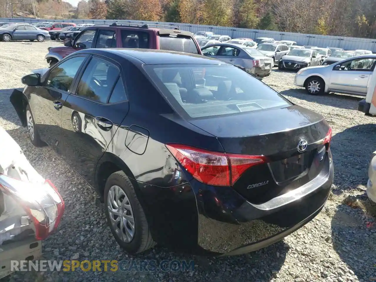 3 Photograph of a damaged car 2T1BURHE5KC238162 TOYOTA COROLLA 2019