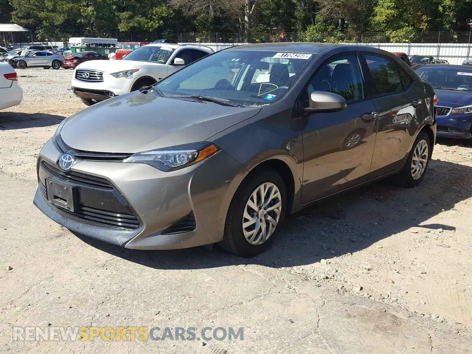 2 Photograph of a damaged car 2T1BURHE5KC243295 TOYOTA COROLLA 2019