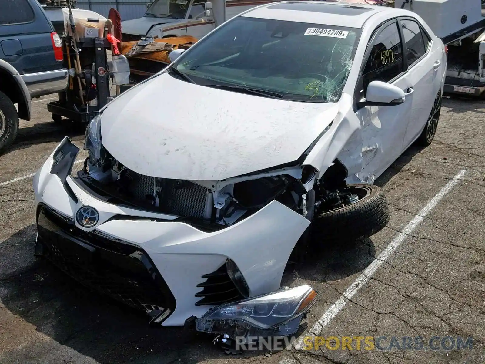 2 Photograph of a damaged car 2T1BURHE6KC132304 TOYOTA COROLLA 2019