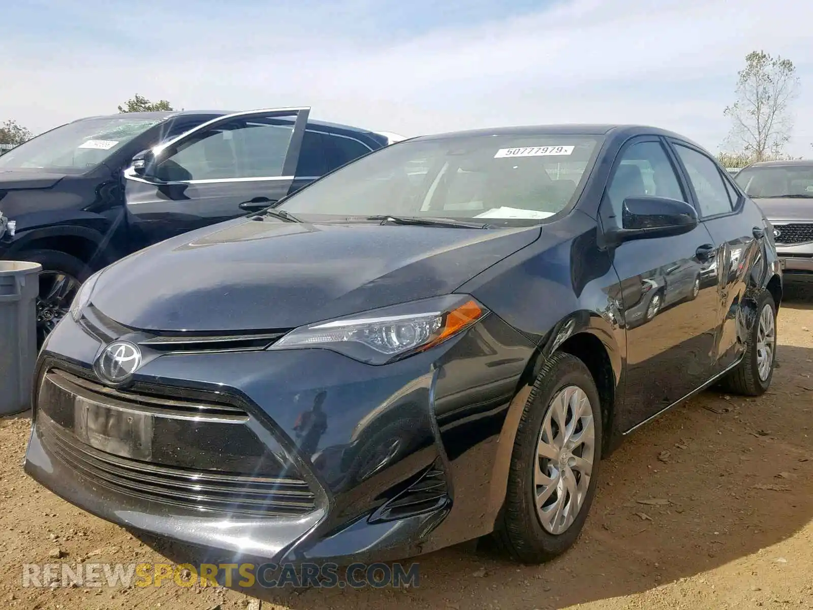 2 Photograph of a damaged car 2T1BURHE6KC137972 TOYOTA COROLLA 2019