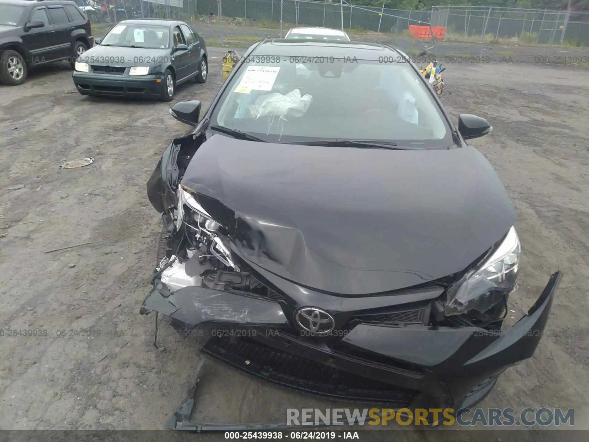 6 Photograph of a damaged car 2T1BURHE6KC152374 TOYOTA COROLLA 2019