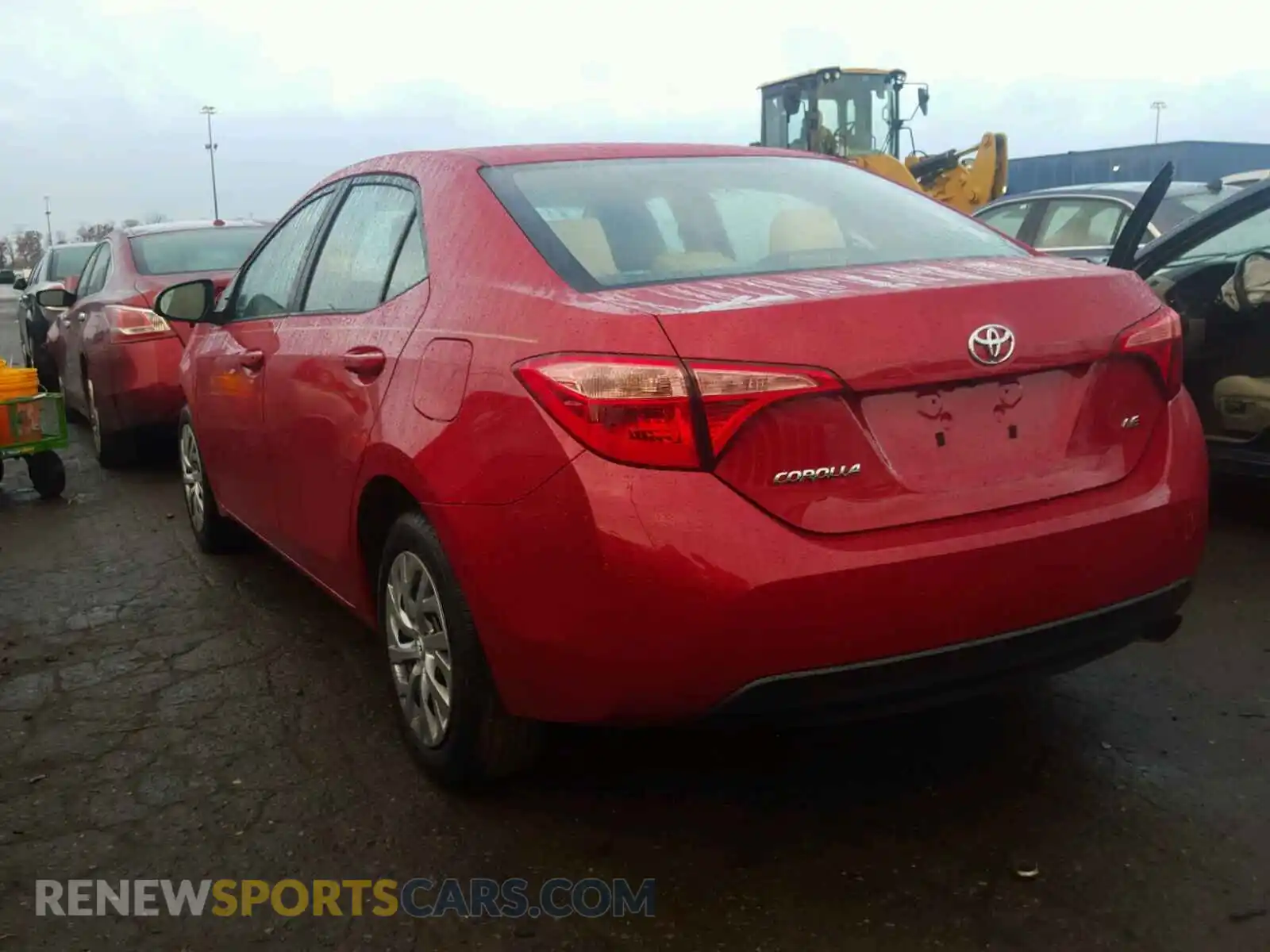 3 Photograph of a damaged car 2T1BURHE6KC168543 TOYOTA COROLLA 2019