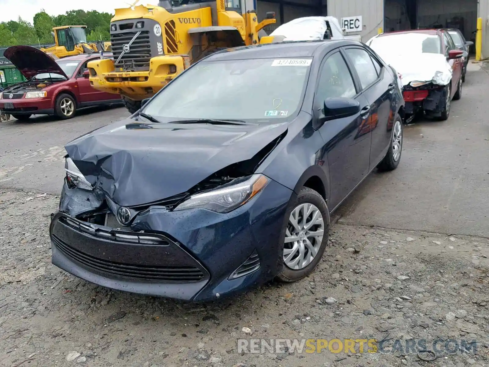 2 Photograph of a damaged car 2T1BURHE6KC172379 TOYOTA COROLLA 2019