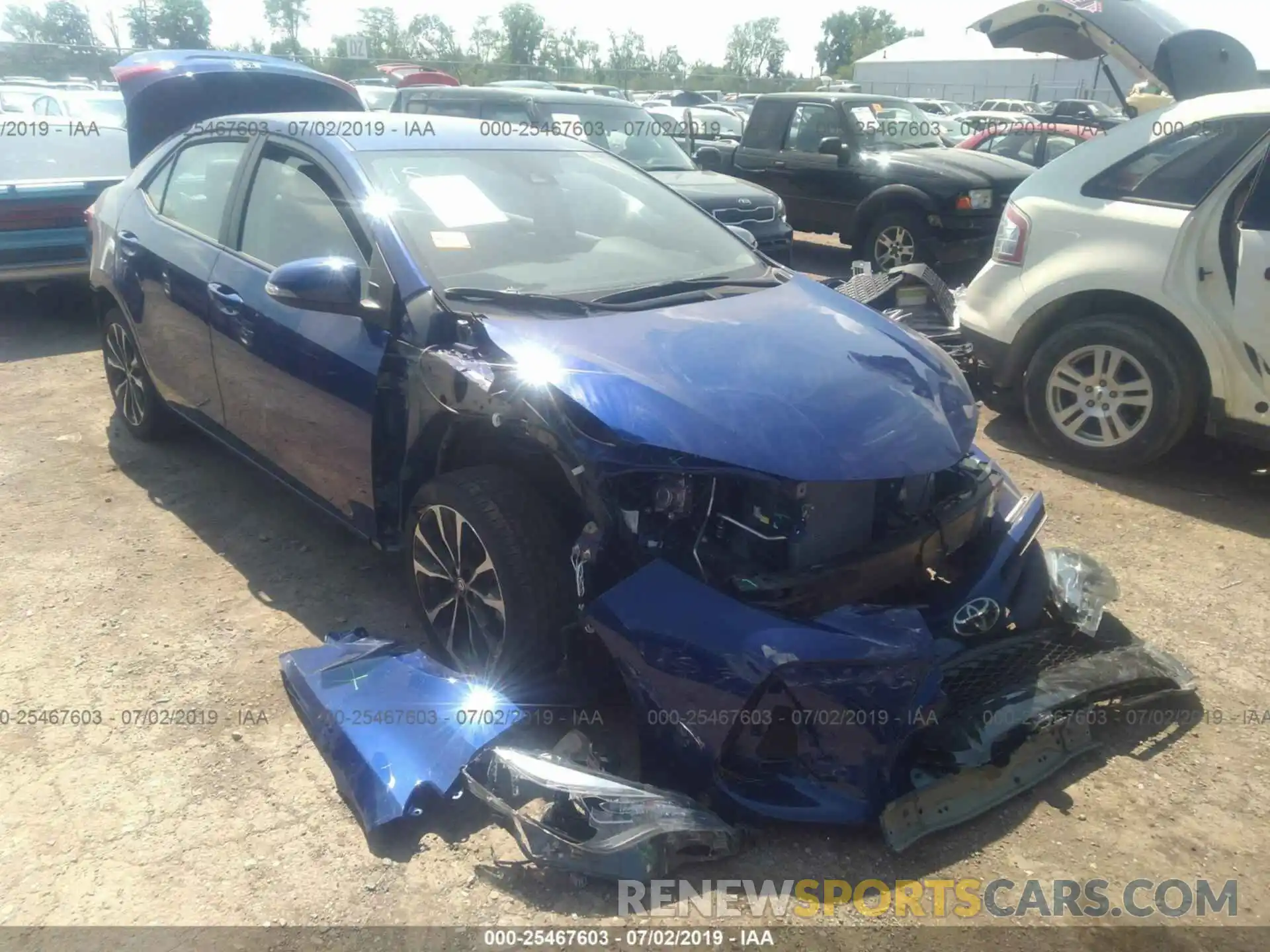 1 Photograph of a damaged car 2T1BURHE6KC186556 TOYOTA COROLLA 2019