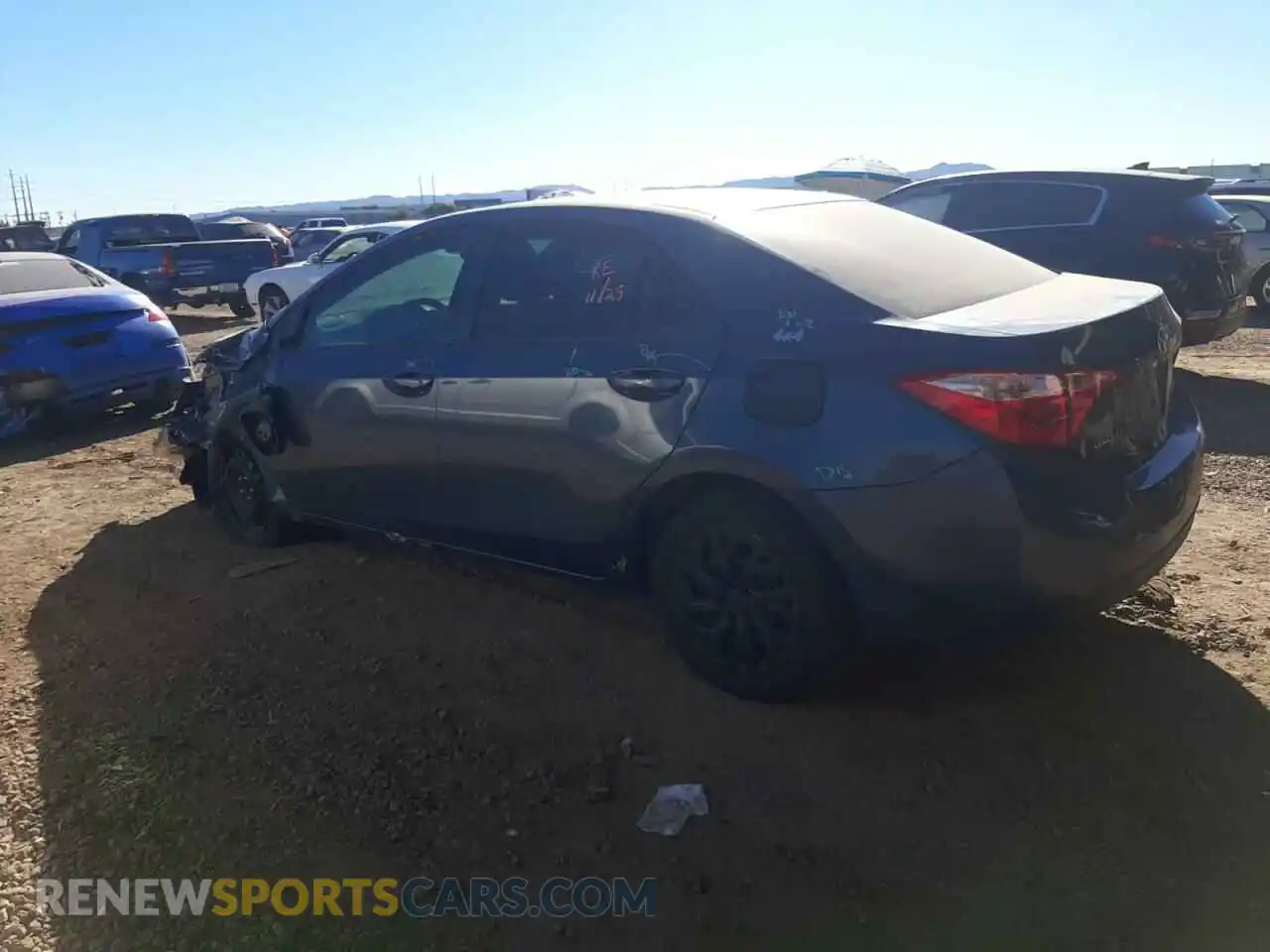 2 Photograph of a damaged car 2T1BURHE6KC192728 TOYOTA COROLLA 2019
