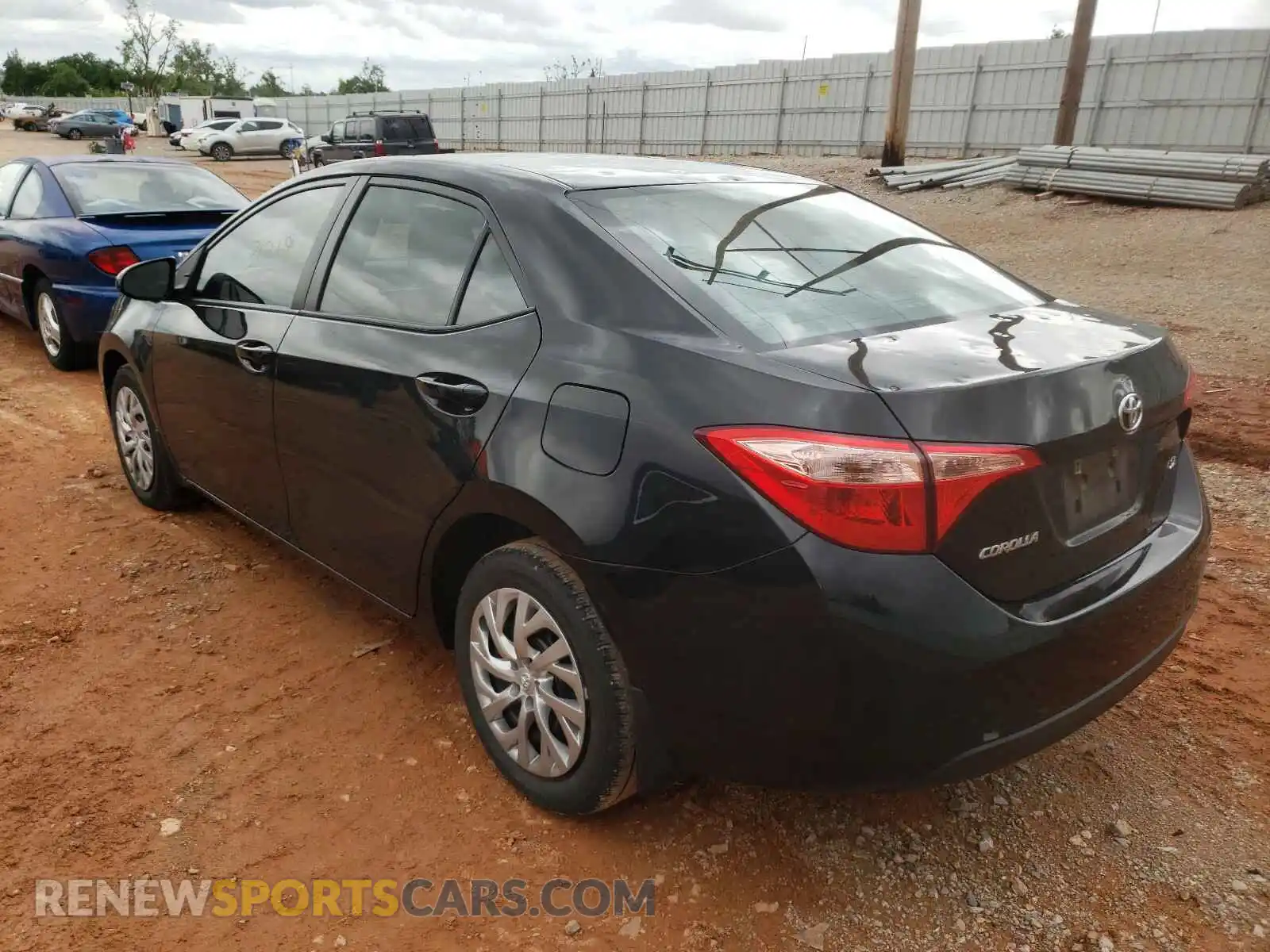 3 Photograph of a damaged car 2T1BURHE6KC201895 TOYOTA COROLLA 2019