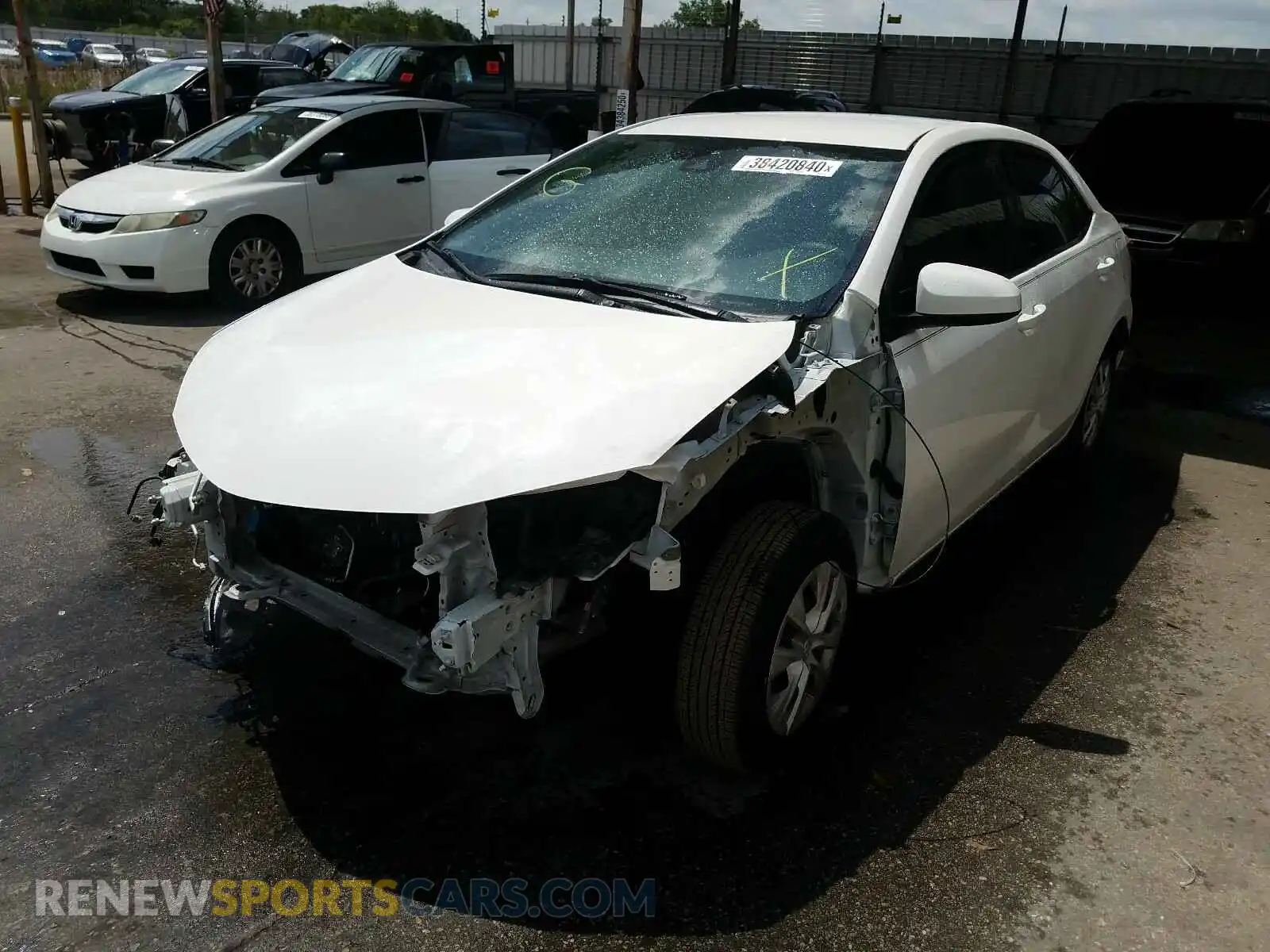2 Photograph of a damaged car 2T1BURHE6KC203310 TOYOTA COROLLA 2019