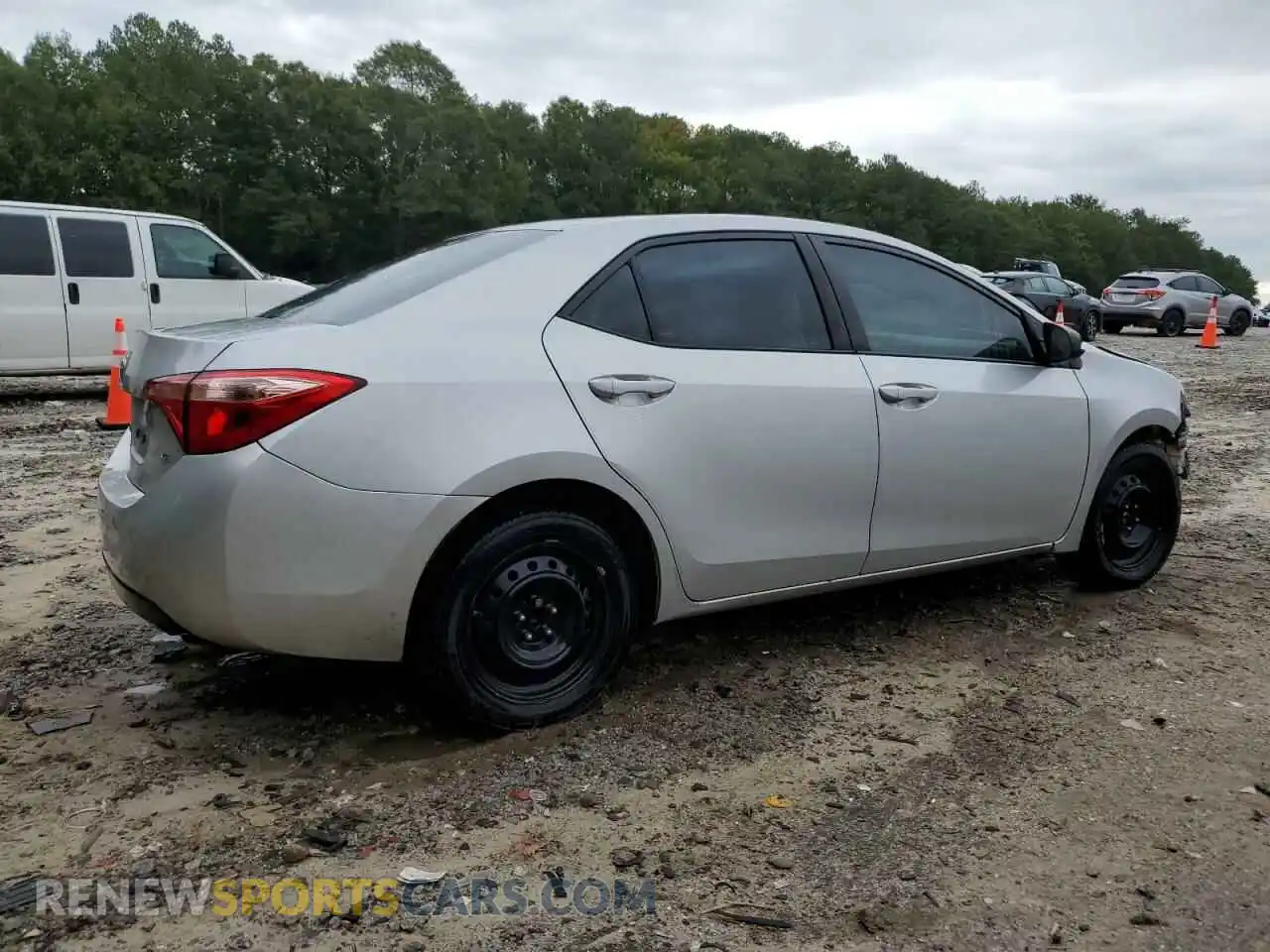 3 Photograph of a damaged car 2T1BURHE6KC211293 TOYOTA COROLLA 2019