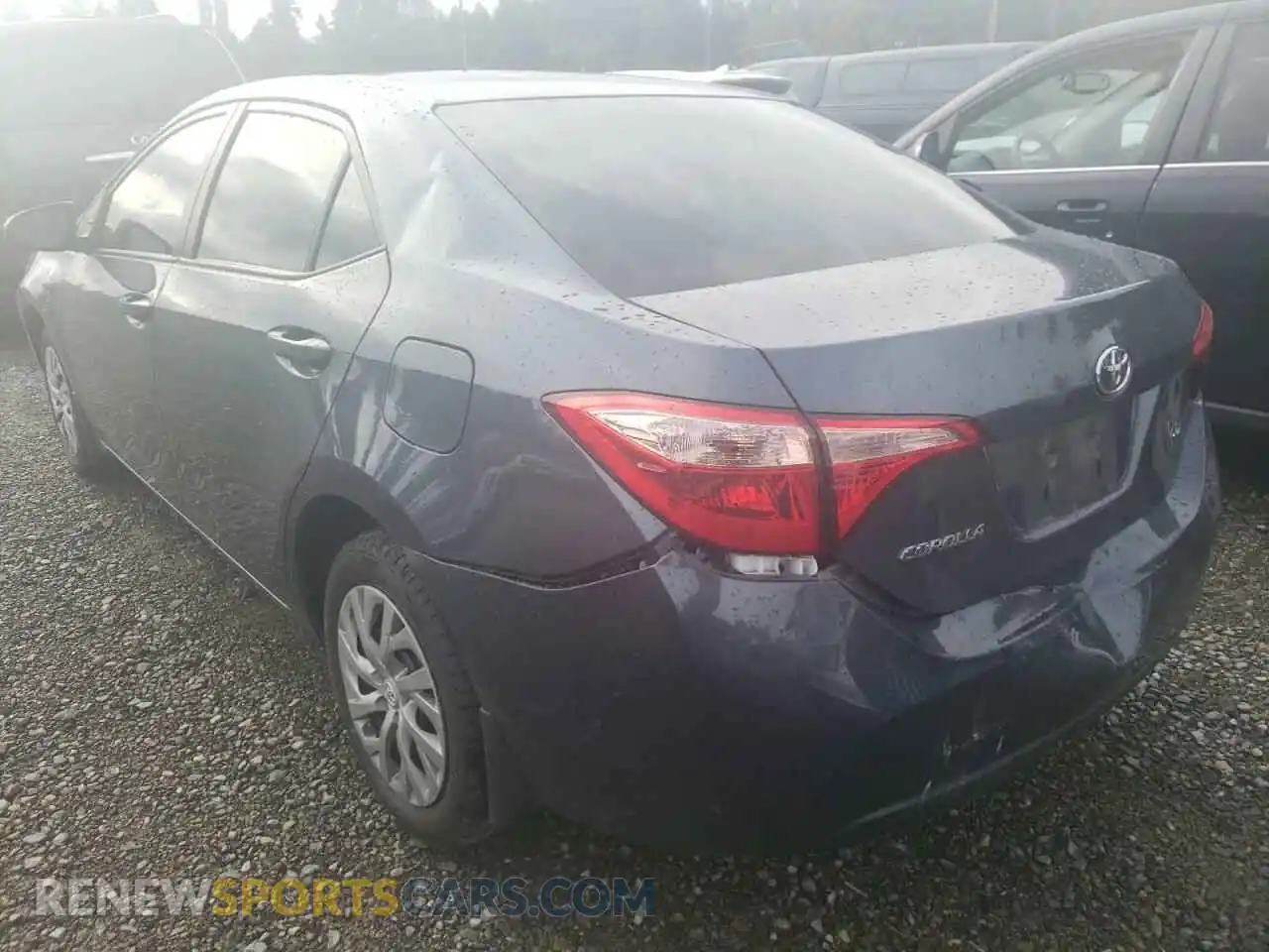 3 Photograph of a damaged car 2T1BURHE6KC223671 TOYOTA COROLLA 2019