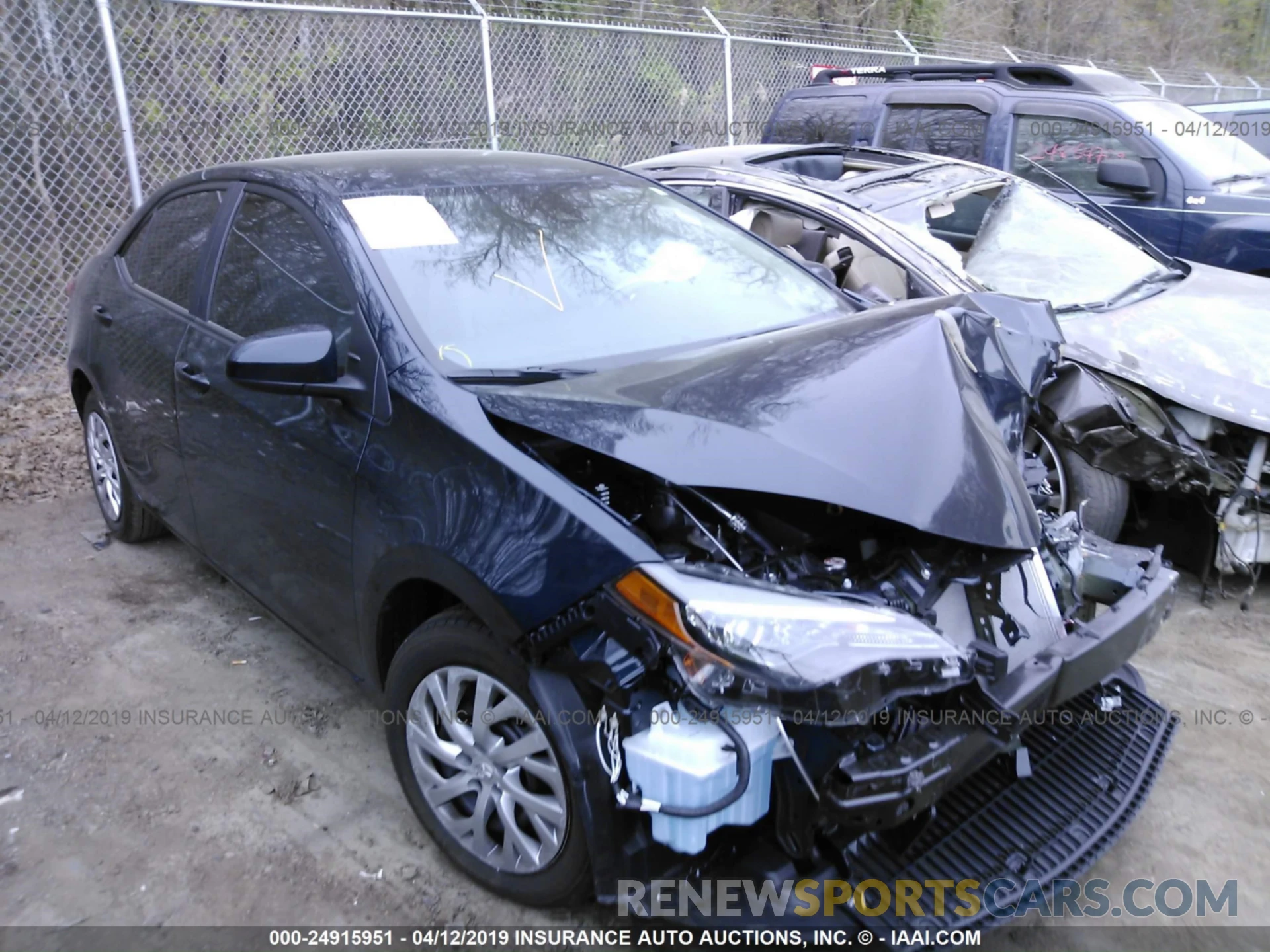 1 Photograph of a damaged car 2T1BURHE6KC226988 TOYOTA COROLLA 2019