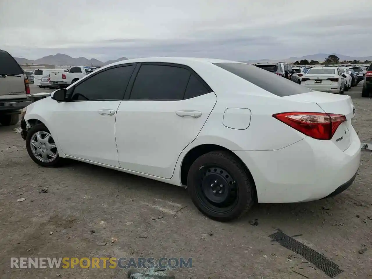 2 Photograph of a damaged car 2T1BURHE6KC231818 TOYOTA COROLLA 2019