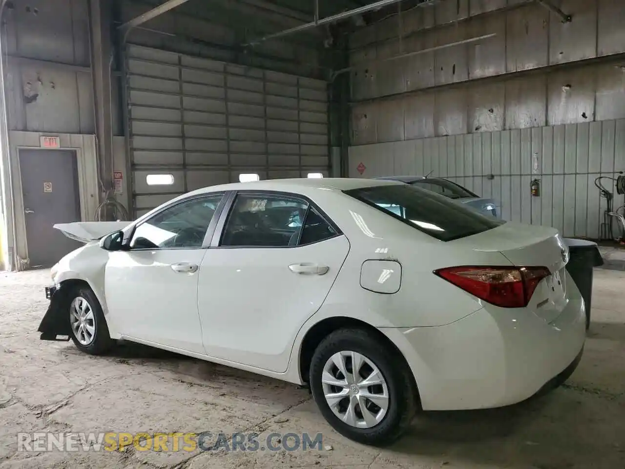 2 Photograph of a damaged car 2T1BURHE6KC236582 TOYOTA COROLLA 2019