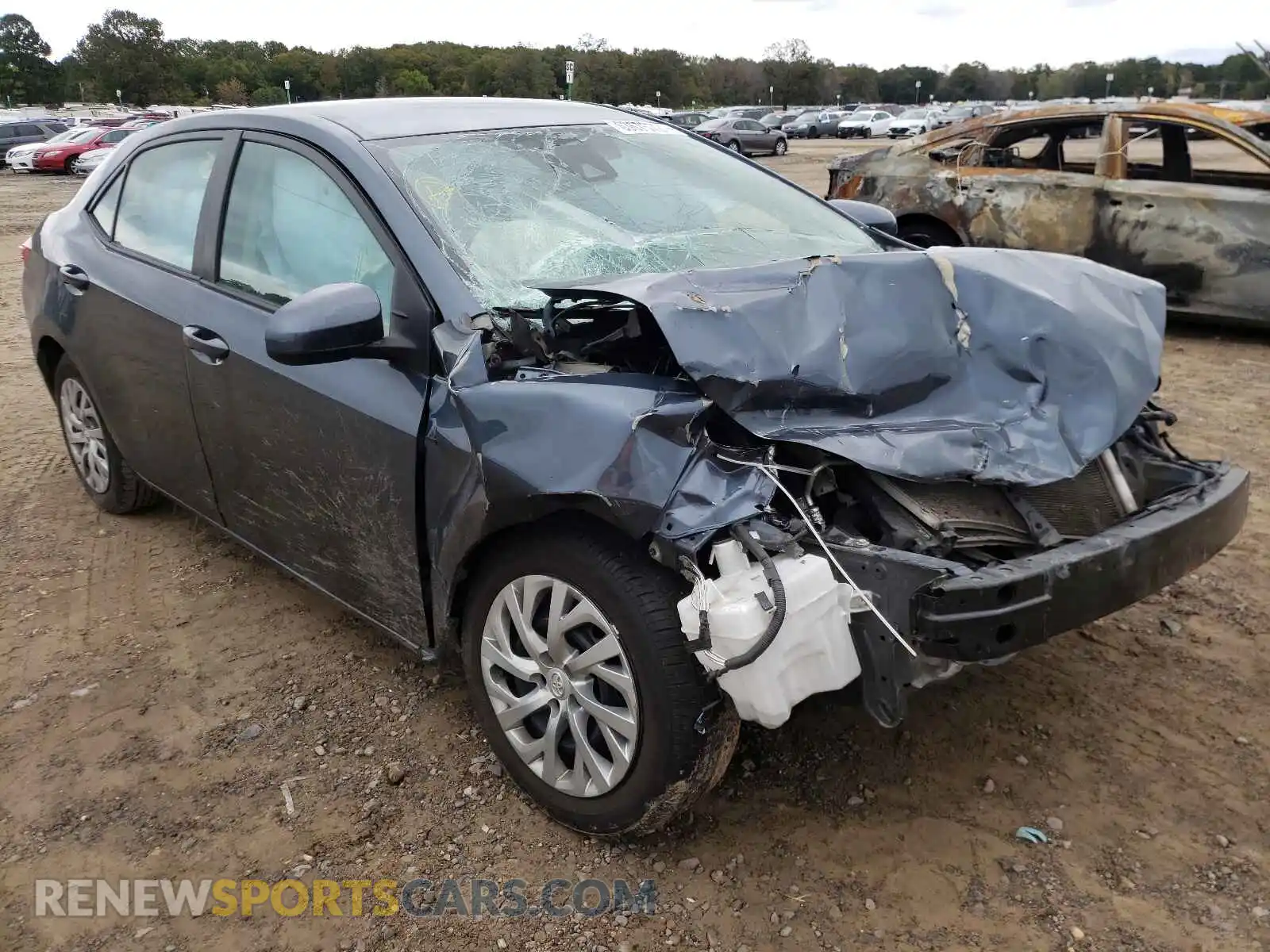 1 Photograph of a damaged car 2T1BURHE6KC242592 TOYOTA COROLLA 2019