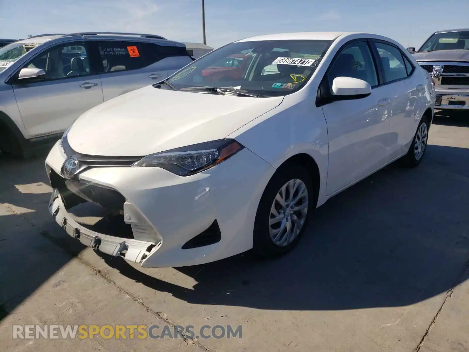 2 Photograph of a damaged car 2T1BURHE6KC242978 TOYOTA COROLLA 2019