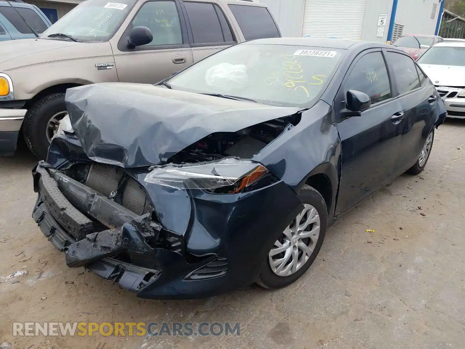 2 Photograph of a damaged car 2T1BURHE7KC134434 TOYOTA COROLLA 2019