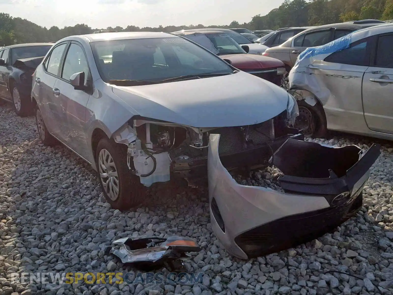 1 Photograph of a damaged car 2T1BURHE7KC155171 TOYOTA COROLLA 2019