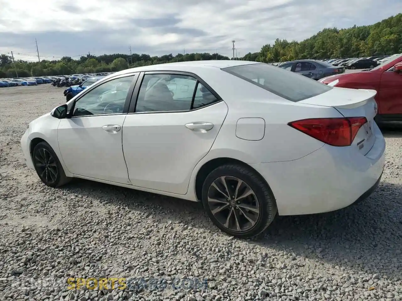 2 Photograph of a damaged car 2T1BURHE7KC157356 TOYOTA COROLLA 2019