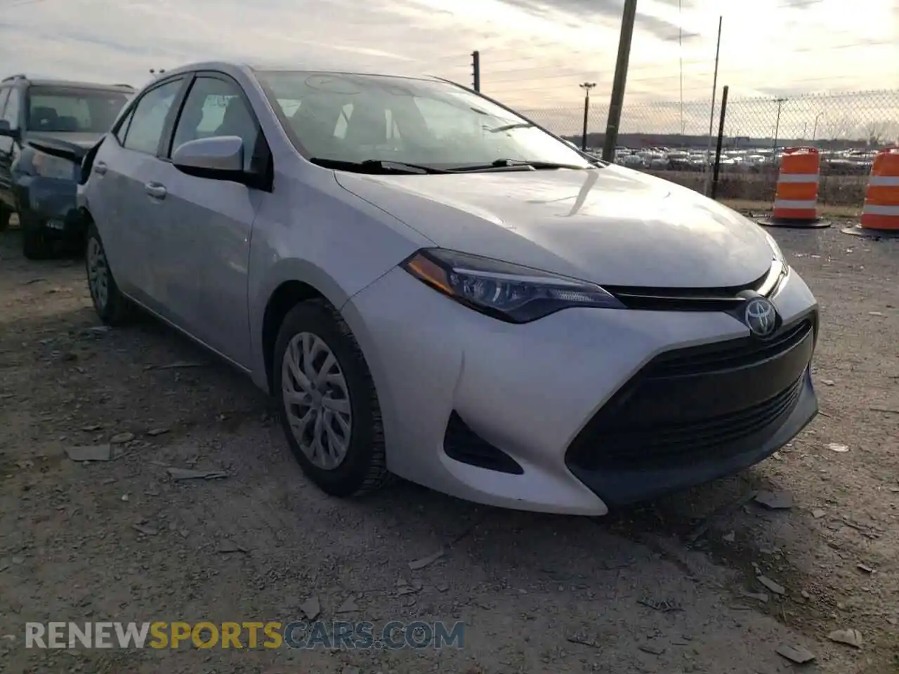 1 Photograph of a damaged car 2T1BURHE7KC169801 TOYOTA COROLLA 2019