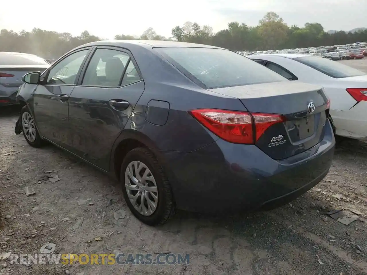 3 Photograph of a damaged car 2T1BURHE7KC171967 TOYOTA COROLLA 2019
