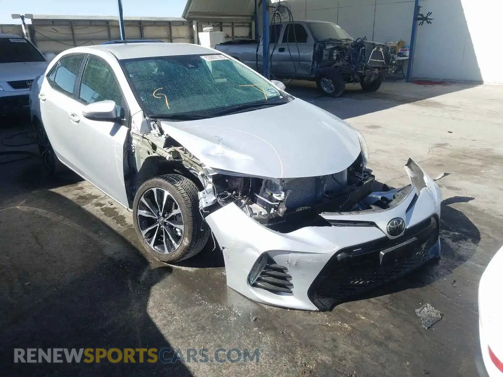 1 Photograph of a damaged car 2T1BURHE7KC176604 TOYOTA COROLLA 2019