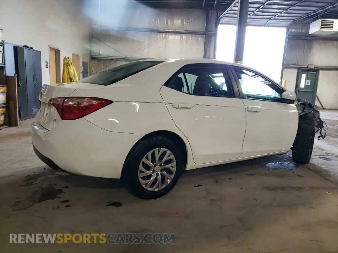 3 Photograph of a damaged car 2T1BURHE7KC187828 TOYOTA COROLLA 2019