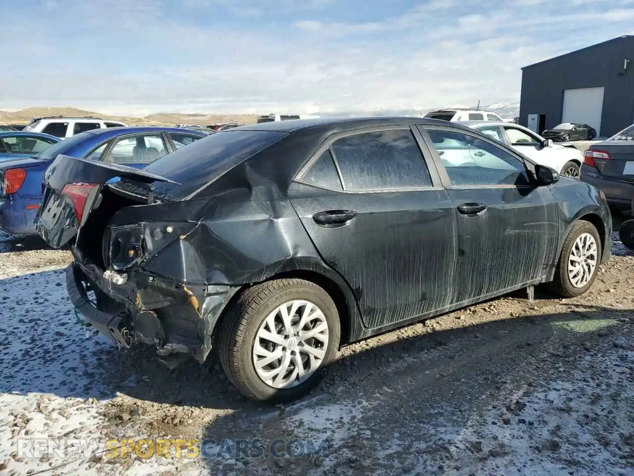 3 Photograph of a damaged car 2T1BURHE7KC199199 TOYOTA COROLLA 2019