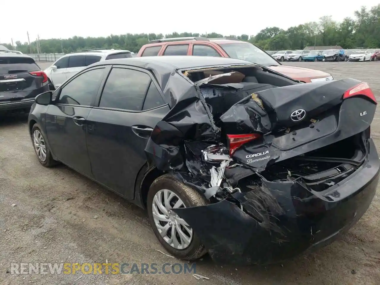 3 Photograph of a damaged car 2T1BURHE7KC232864 TOYOTA COROLLA 2019