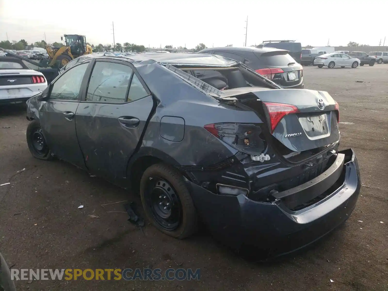 3 Photograph of a damaged car 2T1BURHE7KC237191 TOYOTA COROLLA 2019