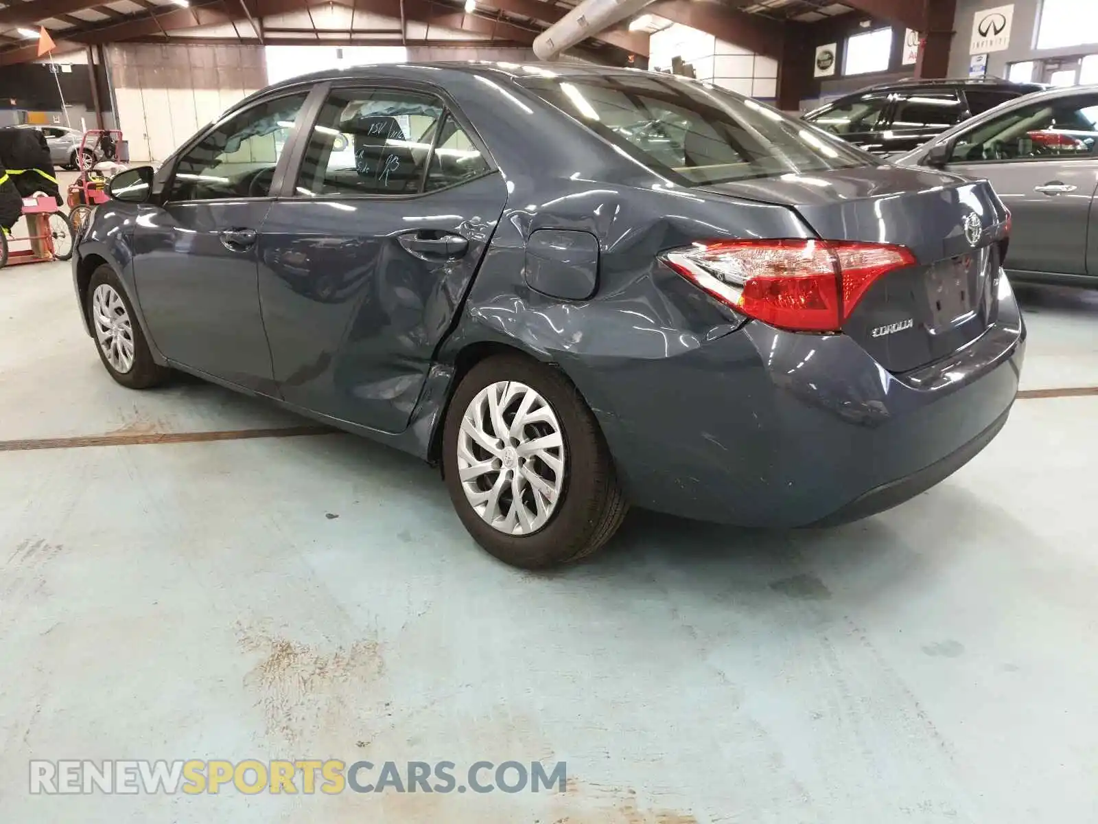 3 fotografías del automóvil dañado 2T1BURHE7KC240091 TOYOTA COROLLA 2019