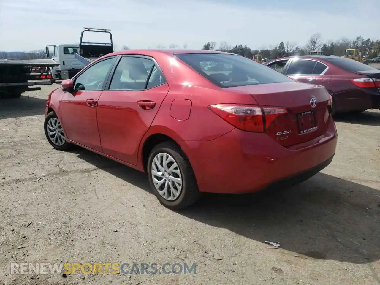 3 Photograph of a damaged car 2T1BURHE8KC126861 TOYOTA COROLLA 2019